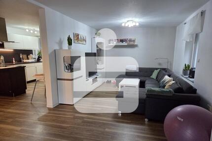 Mittendrin und dennoch ruhig! - 850,00&nbsp;EUR Kaltmiete, ca.&nbsp; 97,60&nbsp;m&sup2; in Bad Kissingen (PLZ: 97688)