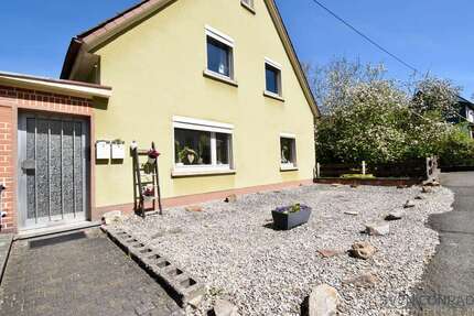 Haus zum Kaufen in Idar-Oberstein 198.000,00 € 230 m²