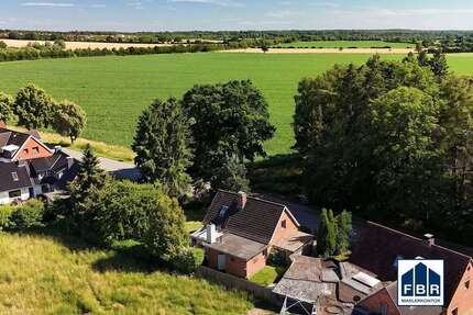 Haus zum Kaufen in Harmsdorf 309.000,00 € 136.94 m²