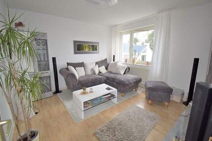 Metzkausen: 4-Parteien-Haus mit großer Eigentümerwohnung und Garten - optimal f. mehrere Generationen! - Mettmann