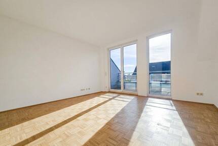 Lichtdurchflutete 3-Zimmerwohnung mit zwei Balkonen und Tiefgaragenstellplatz in ruhiger Wohnlage - Frankfurt am Main Preungesheim