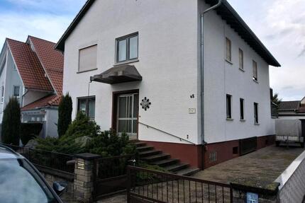 2 Familien Haus in Lingenfeld - 520.000,00&nbsp;EUR Kaufpreis, ca.&nbsp; 200,00&nbsp;m&sup2; in Lingenfeld (PLZ: 67360)