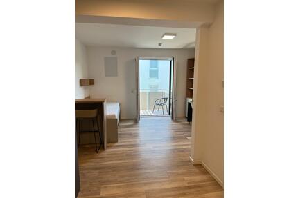 Modernes, möbliertes Appartement für eine Person mit Balkon - Dieburg