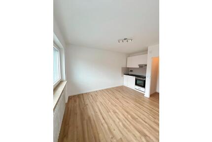 Erstbezug nach moderner Sanierung – stilvolles 1-Zimmer-Apartment - Mannheim Rheinau