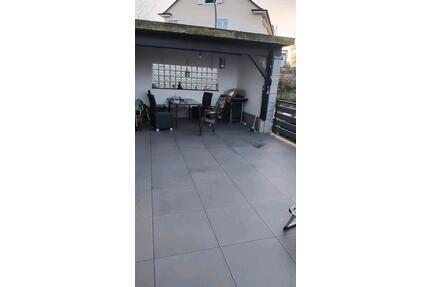 Haus zu Verkaufen - 360.000,00&nbsp;EUR Kaufpreis, ca.&nbsp; 250,00&nbsp;m&sup2; in Remscheid (PLZ: 42853)