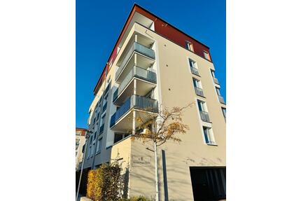 Penthouse mit Dachterrasse , Panorama-Blick & 3 TG-Plätzen - Böblingen Dagersheim