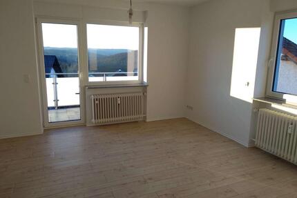Attraktive 2-Zimmer-Wohnung - 590,00&nbsp;EUR Kaltmiete, ca.&nbsp; 51,00&nbsp;m&sup2; in Taunusstein (PLZ: 65232)