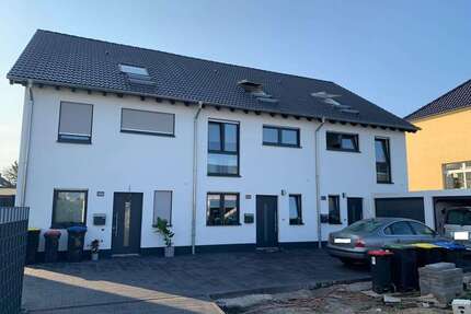 Haus zum Kaufen in Krefeld 479.999,00 € 125 m²