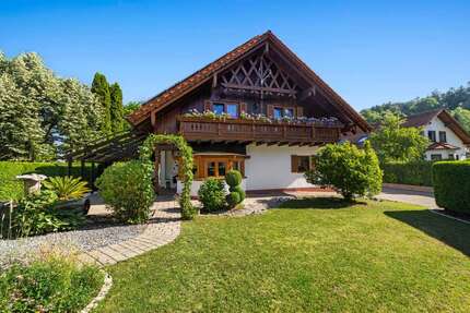 Haus zum Kaufen in Bellenberg 899.000,00 € 221.73 m²