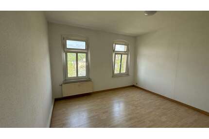 Wohnung zum Mieten in Greiz 230,00 € 44.03 m²