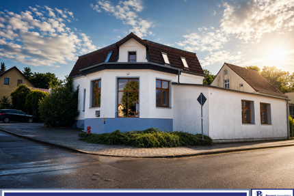 Haus zum Kaufen in Waldsieversdorf 385.000,00 € 250 m²
