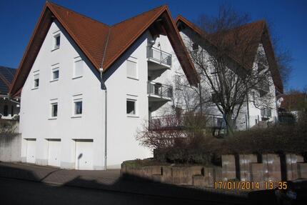 Großzügige Maisonettewohnung mit Balkon, Garage und Stellplatz - Queidersbach