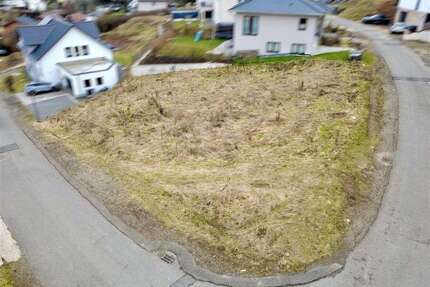 Grundstück zu verkaufen in Mehren , Kreis Daun 52.000,00 € 697 m²