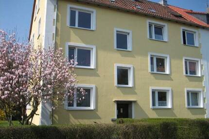 Grün und citynah - sonnige Wohnung mit Balkon - Hildesheim West