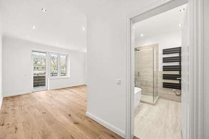 Wohnung zum Kaufen in Düsseldorf 865.000,00 € 130 m²