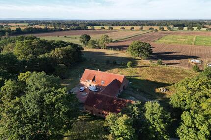 Attraktive Wohn- und Gewerbeflächen in zentraler Lage von Steinbrink zu vermieten - Diepenau