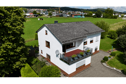 Haus zum Kaufen in Dillenburg 650.000,00 € 247 m²