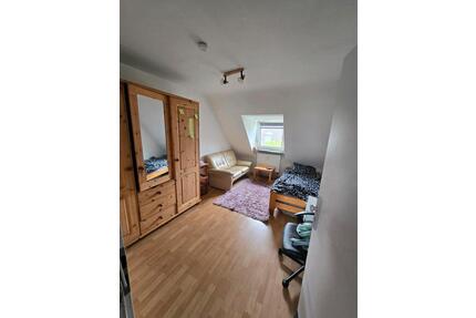 Kleine 1-Zimmer-Wohnung mit separater Küche - Aachen Aachen-Mitte