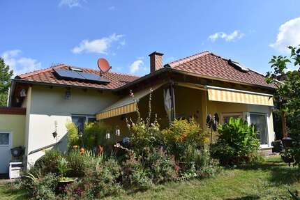 Haus zum Kaufen in Bovenden 475.000,00 € 150 m²