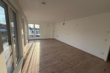 TOP! Erstbezug 2-Zi-DG-Whg, KFW 40 NH Niedrigenergie Haus, ruhige Lage, Terrasse, 10 Min. zur S-Bahn - Berlin Treptow-Köpenick