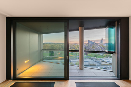 Wohnen über dem Main - 2-Zimmer-Lifestyle im Tower - Frankfurt am Main Ostend