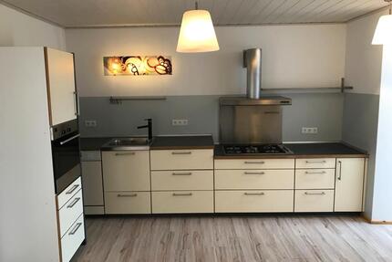 Wohnung Erdgeschosswohnung in Niedermohr 128 qm icl. HeizWasser - Steinwenden