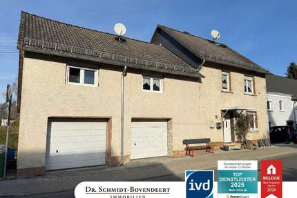 Großzügiges Einfamilienhaus mit Doppelgarage und Garten in Woldert!