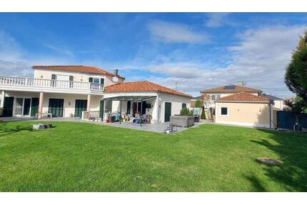 NEUMANN - Hochwertiges Einfamilienhaus mit Einliegerwohnung in top Lage! - Kösching