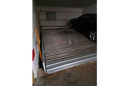 Duplex Stellplatz oben, in kleiner Tiefgarage. Frisch instandgesetzt Aidenbachstrasse - München Thalk.Obersendl.-Forsten-Fürstenr.-Solln