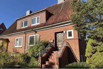 Haus zum Kaufen in Otterndorf 165.000,00 € 79.93 m²