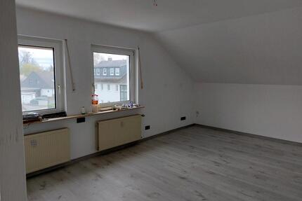 3ZKB, helle, sonnige Wohnung im Dachgeschoss - Edertal