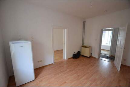Sanierungsbedürftige 2 Zimmerwohnung - Nürnberg St Peter