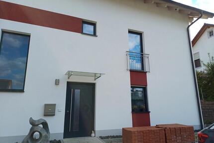 Einliegerwohnung mit Terrasse zu vermieten ab 01.08.2026 - Buch am Erlbach