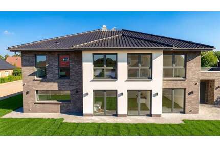Haus zum Kaufen in Varel 2.300.000,00 € 343 m²