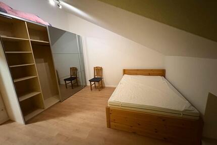 WG Zimmer in Dannenberg - 350,00&nbsp;EUR Kaltmiete, ca.&nbsp; 138,00&nbsp;m&sup2; in Dannenberg (Elbe) (PLZ: 29451)