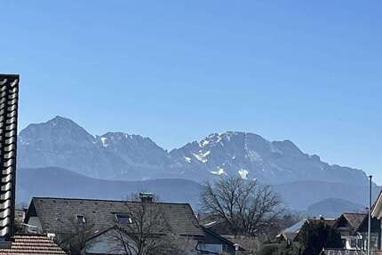 Haus zum Kaufen in Saaldorf-Surheim 1.400.000,00 € 490 m²