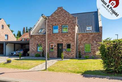 Haus zum Kaufen in Aurich Egels 525.000,00 € 189 m² - Aurich / Egels