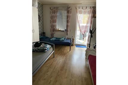 3zkb zentral in Engers - 720,00&nbsp;EUR Kaltmiete, ca.&nbsp; 80,00&nbsp;m&sup2; in Neuwied (PLZ: 56566) Block
