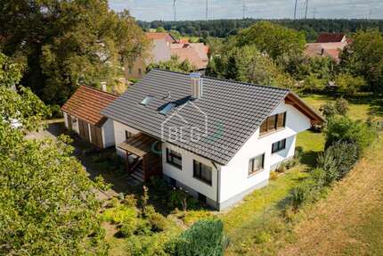 Haus zum Kaufen in Bühlertann Fronrot 595.000,00 € 298.66 m² - Bühlertann / Fronrot