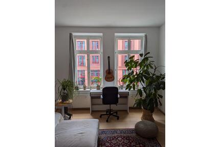 Charmante Altbau-Wohnung in Zentrum Nord (Nähe Hauptbahnhof) - Leipzig Mitte