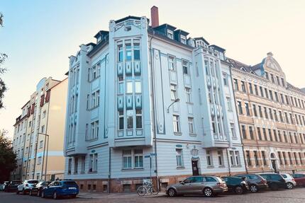 3 Zimmer 3.OG hell ruhig Aufzug Balkon Jugendstil vermietet - Leipzig Ost
