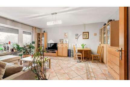 Großzügig geschnittene Vier-Zimmer-Wohnung mit Wohlfühlcharakter - Bochum Wiemelhausen