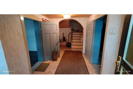 Haus mit Garten zu vermieten - 790,00&nbsp;EUR Kaltmiete, ca.&nbsp; 150,00&nbsp;m&sup2; in Nordhalben (PLZ: 96365)