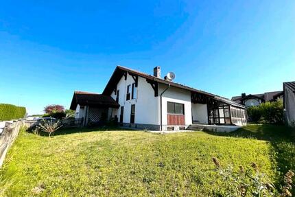 Modernisiertes EFH mit Wintergarten und Einliegerwohnung 270qm² - Deggendorf