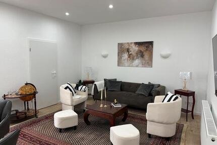 Erstbezug, voll möbliert: moderne 3-Zimmer-Wohnung - Düsseldorf Stadtbezirk 9