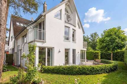 Haus zum Kaufen in München 1.150.000,00 € 142.35 m²