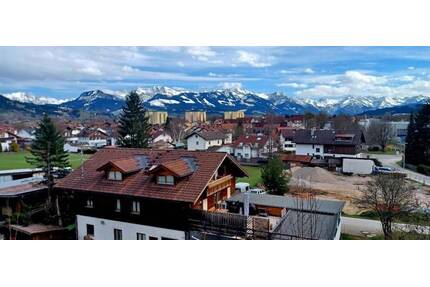 Ein Logenplatz in den Bergen- Dachgeschosswohnung mit unverbaubarem Alpenblick - Blaichach