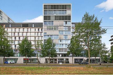 Moderne Designer-Wohnung mit 3 Zimmern, 2 Bädern & TG - Wohnen über den Dächern von Karlsruhe!