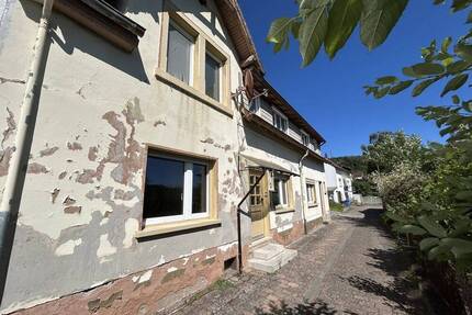 BIETERVERFAHREN - PROVISIONSFREI - Einfamilienhaus ohne Garten - umfassend sanierungsbedürftig - Olsbrücken