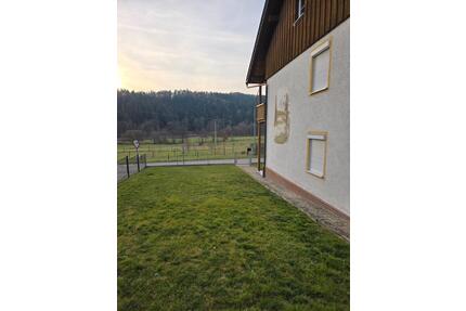 Vermiete Einfamilienwohnhaus in Regenstauf Ortsteil Heilinghausen